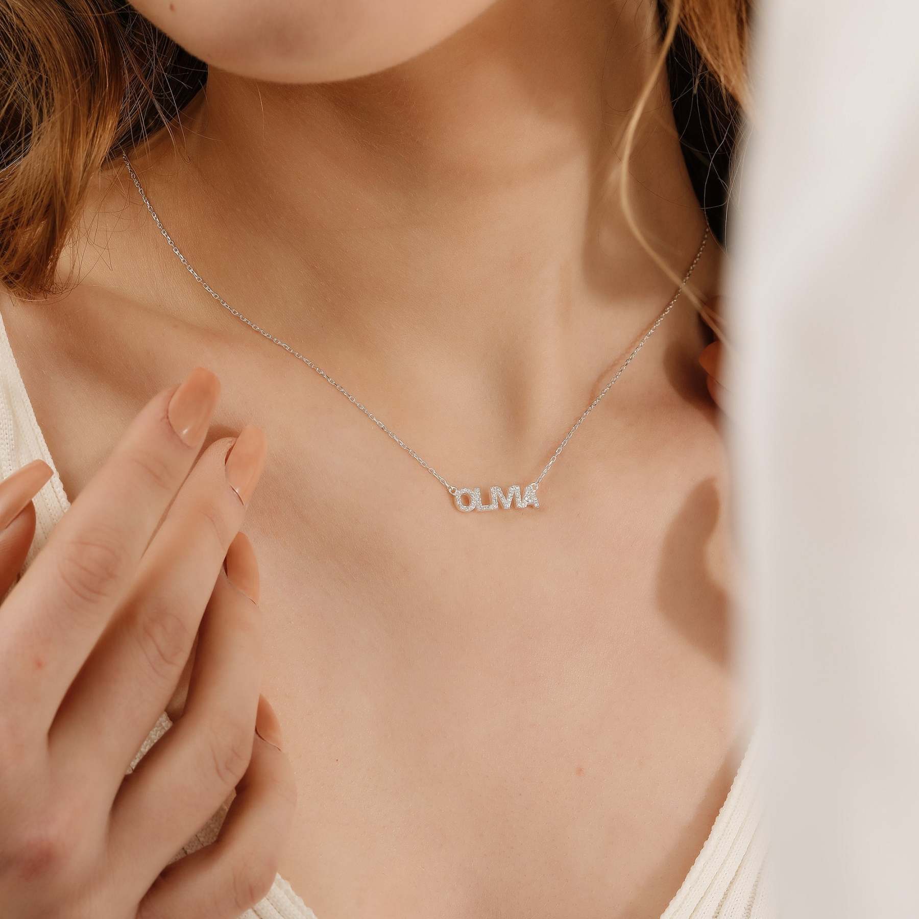 Christmas Gift Personalized Shiny Diamond Name Necklace