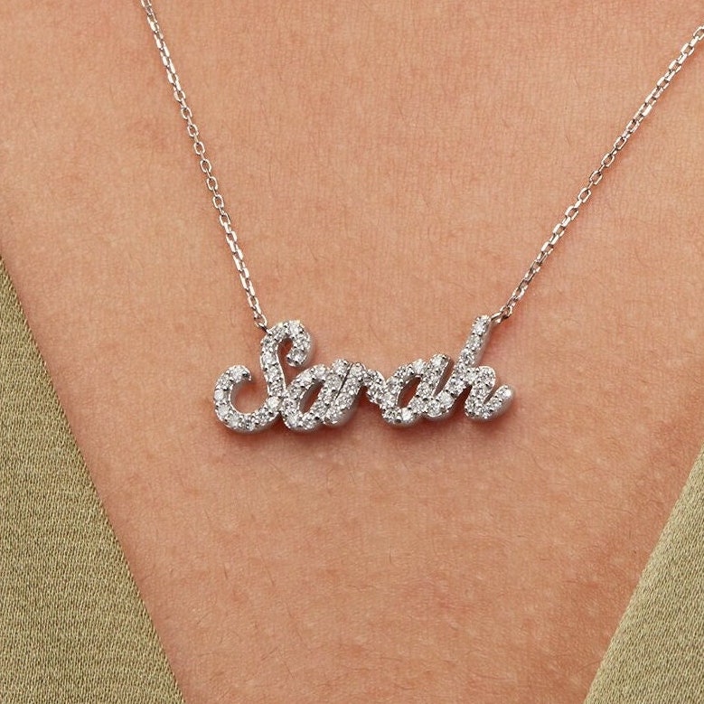 Christmas Gift Personalized Shiny Diamond Name Necklace