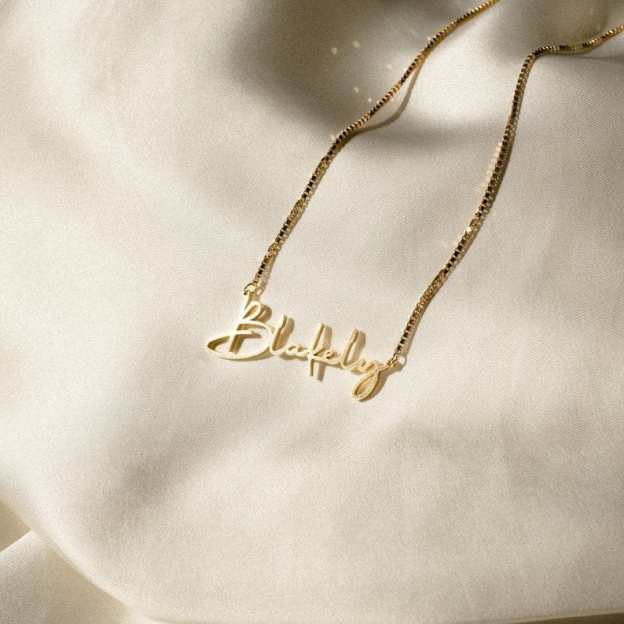 Personalized Name Necklace Minimalist Font Box Chain Necklace MelodyNecklace