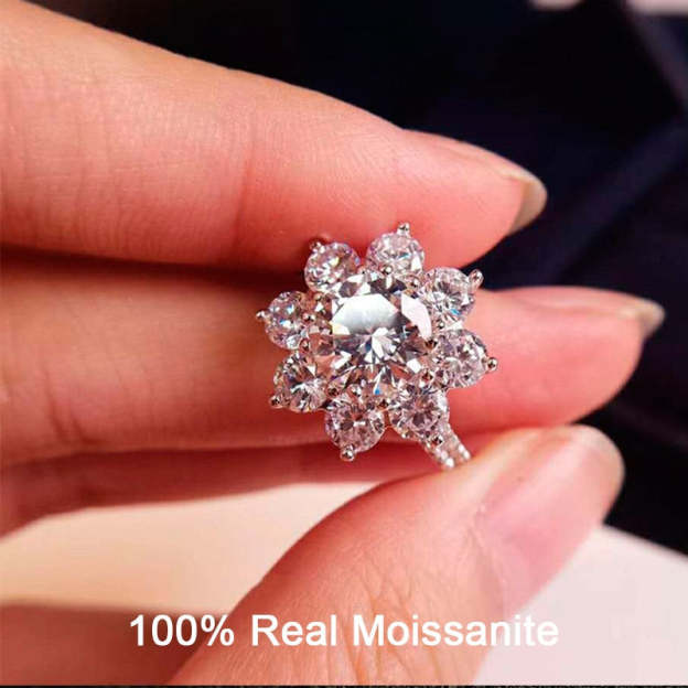 Luxury Moissanite VSS1 D Color Sun Flower Wedding Ring - 1013Bazaar