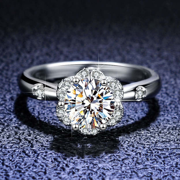 Moissanite Halo Flower VVS1 D Color Wedding Ring - 1013Bazaar