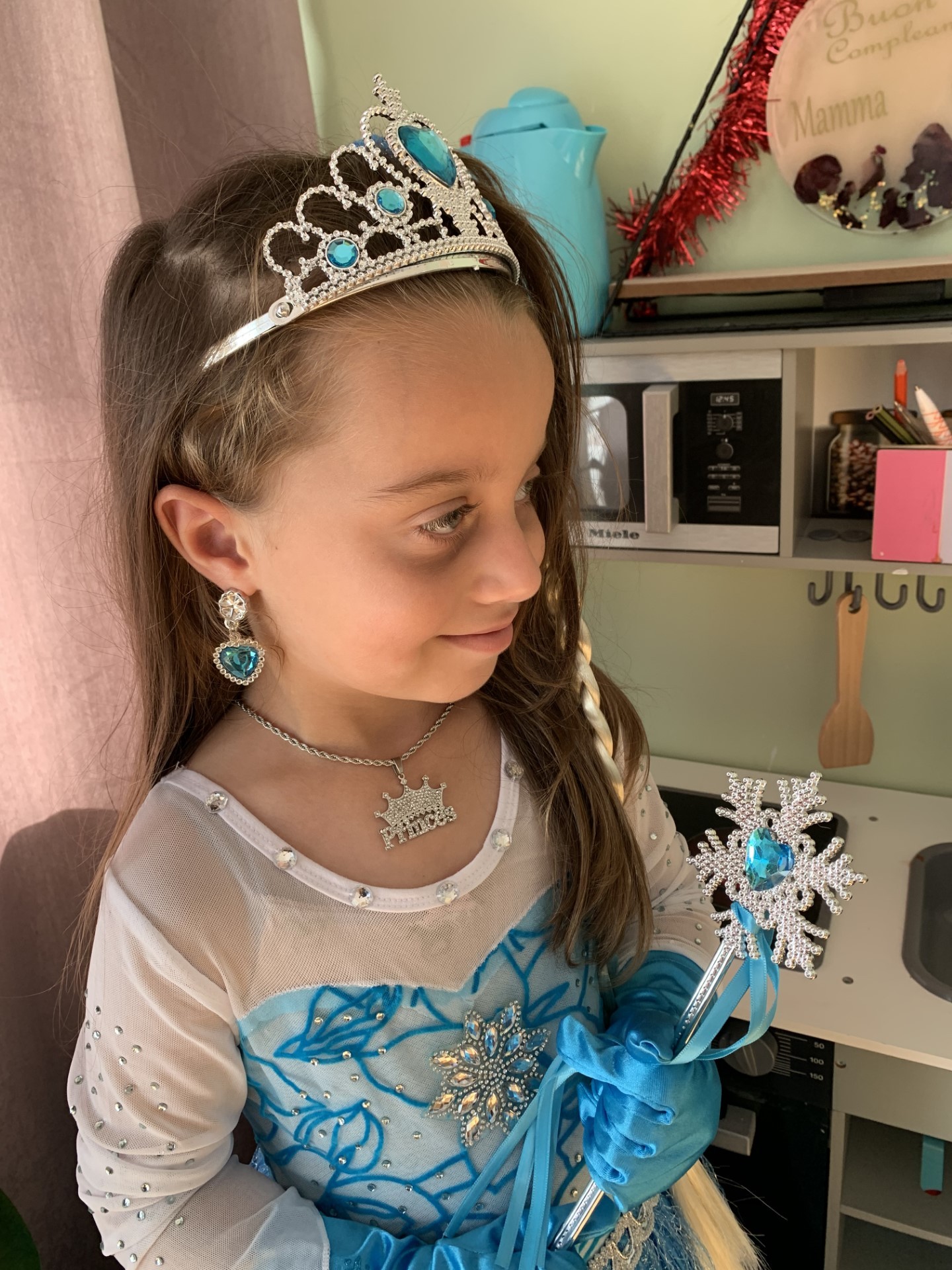 Christmas Gift Sparkling Diamond Crown Name Necklace