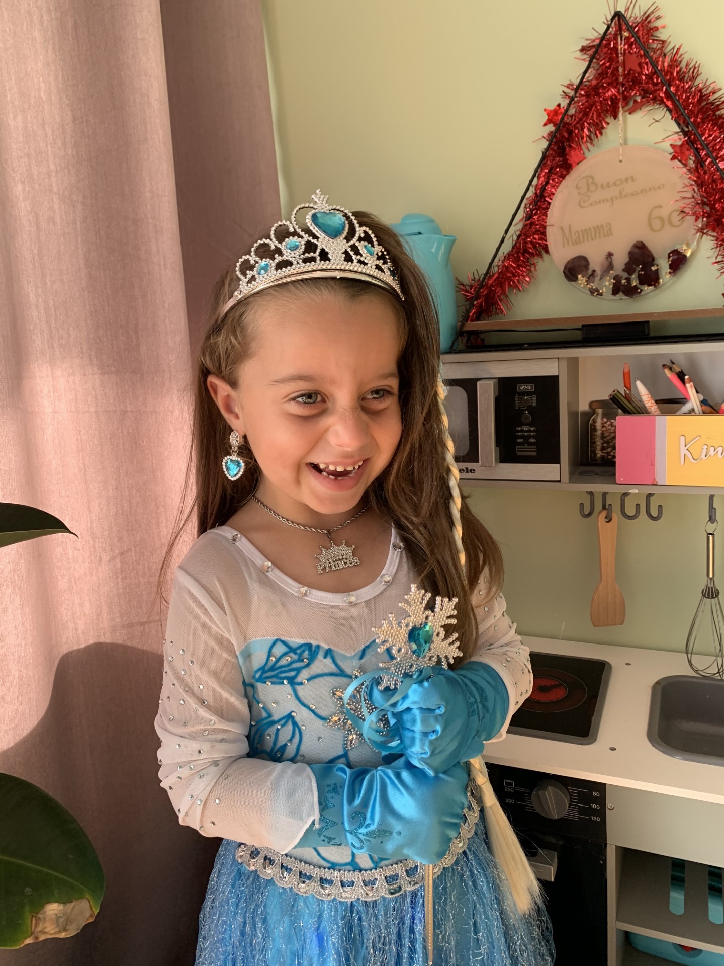 Christmas Gift Sparkling Diamond Crown Name Necklace