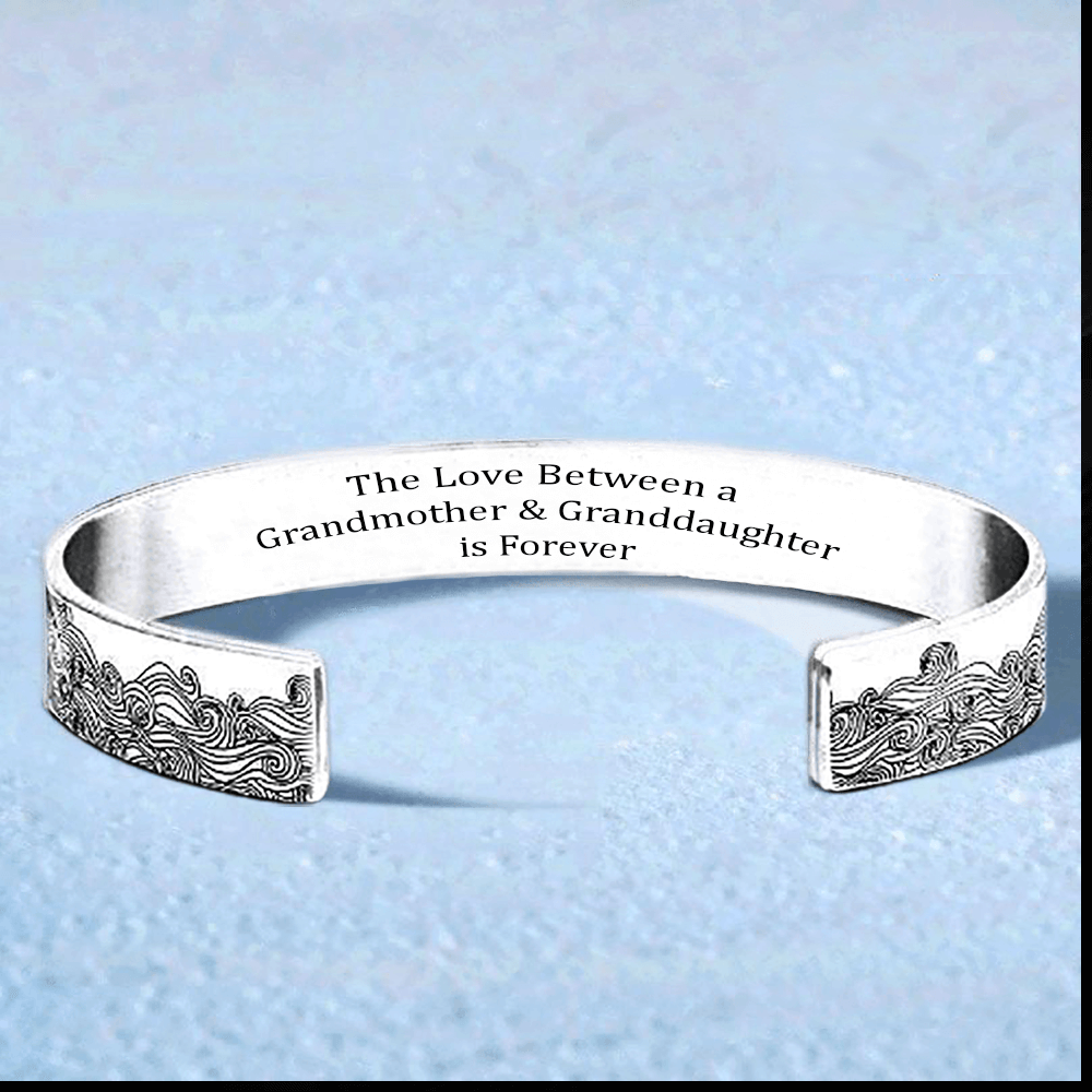 Mother's Day Gift To My Beautiful Granddaughter Cuff Bracelet "I Gave This Bracelet A Kiss"-Engravingift
