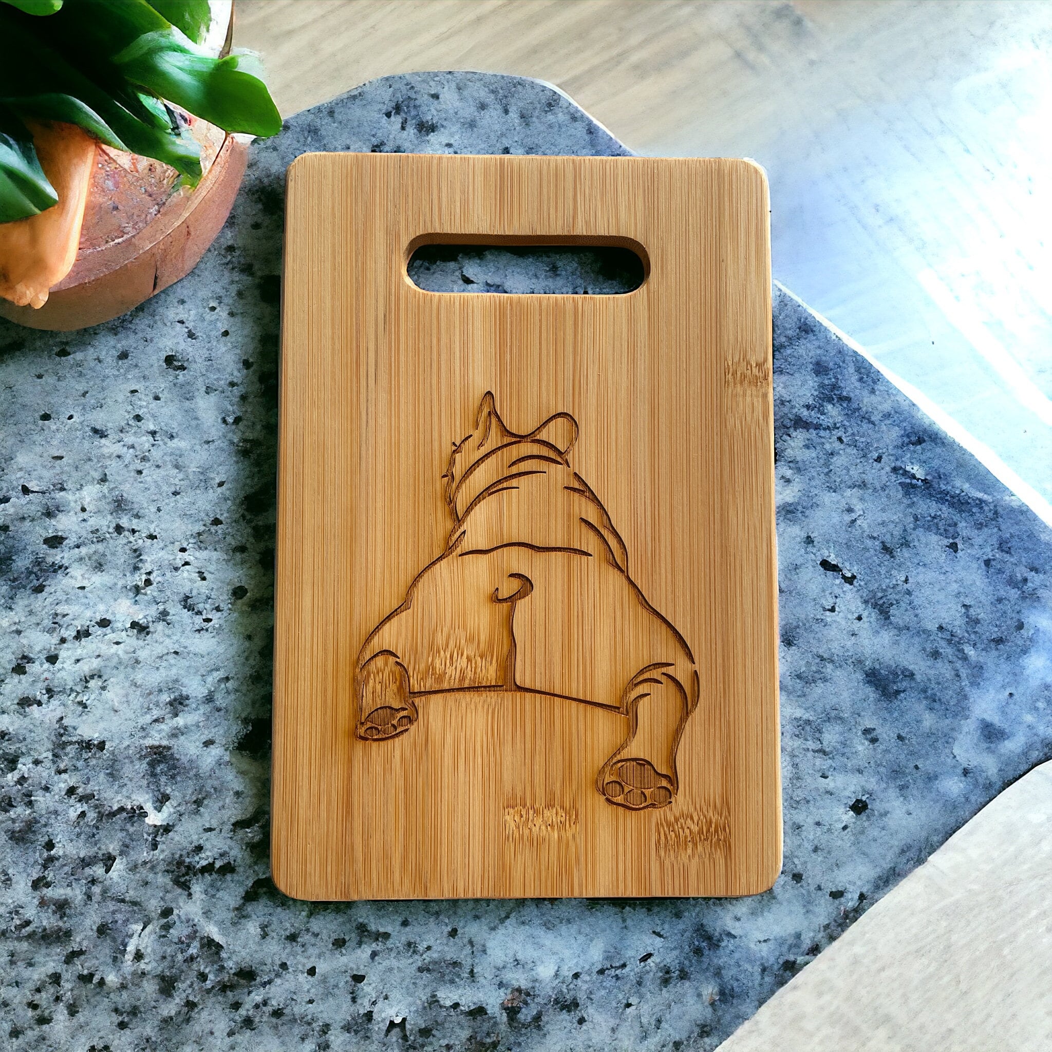 Fun Dog Butt Design Engraved Bamboo Cutting Board