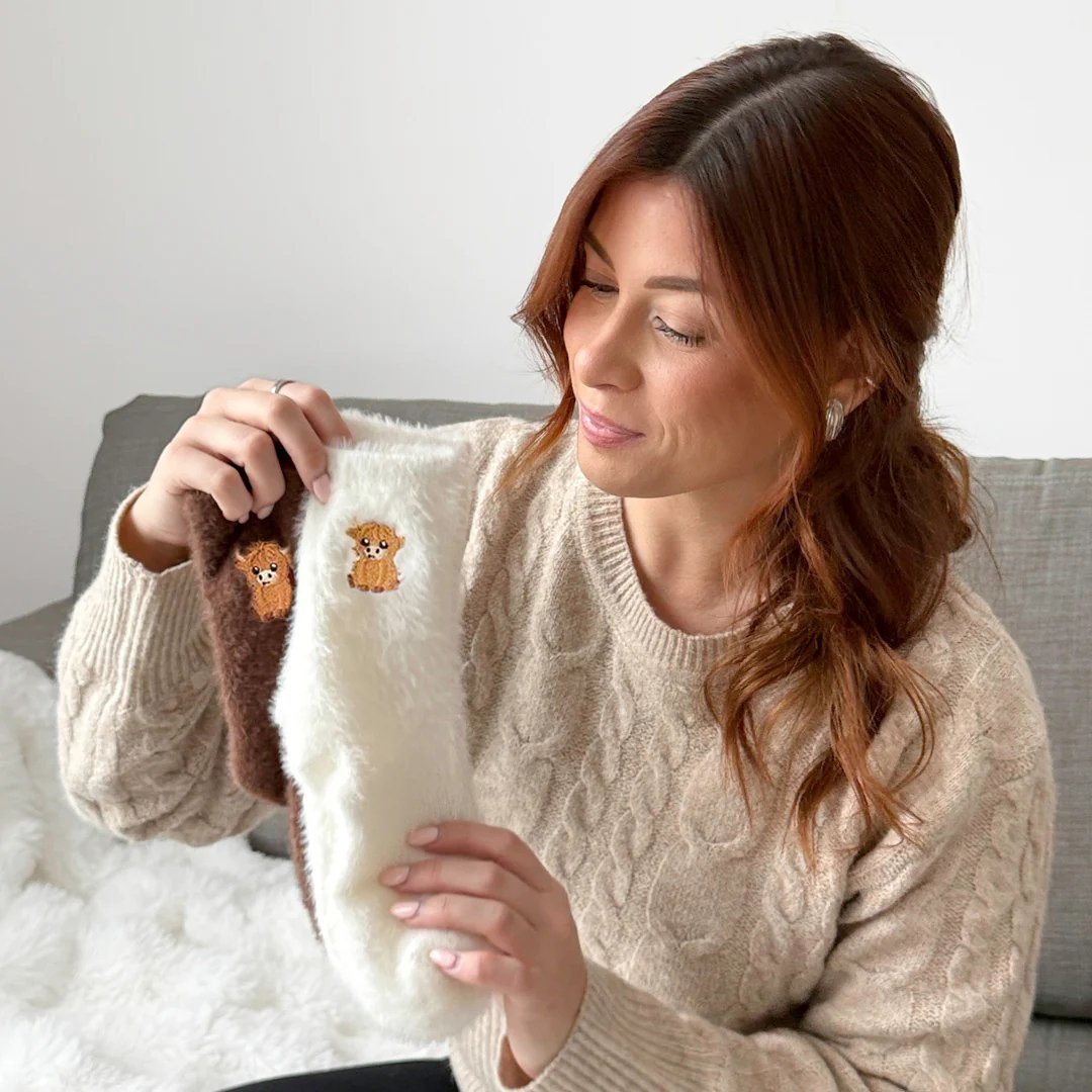 💕Warm Winter Sale 49% Off🐮Fuzzy Highland Cow Socks