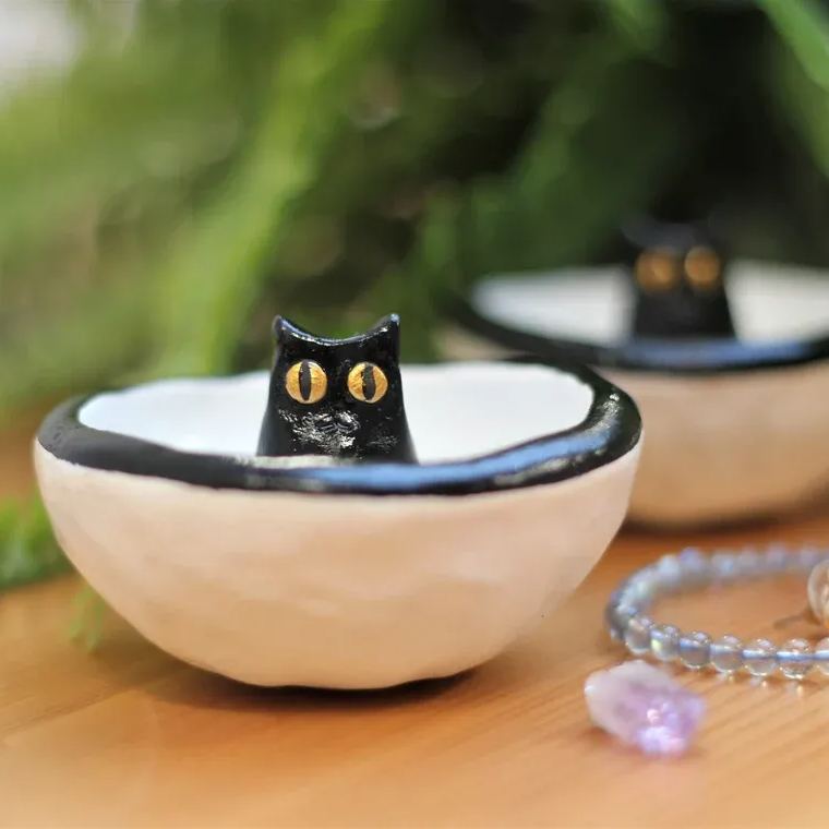 https://img-va.myshopline.com/image/store/1695714134717/il-1140xN-4564059680-7mq7.jpeg?w=1140&h=760