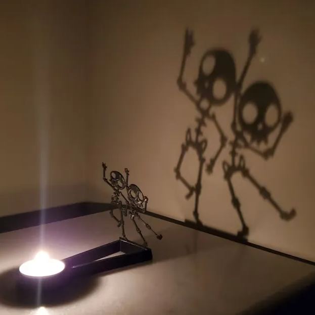 👻Spooktacular Halloween Shadow Decor