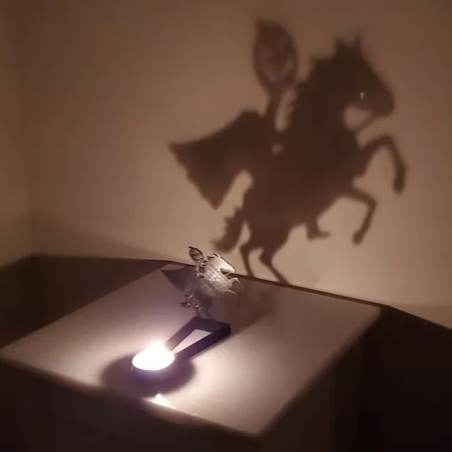 👻Spooktacular Halloween Shadow Decor