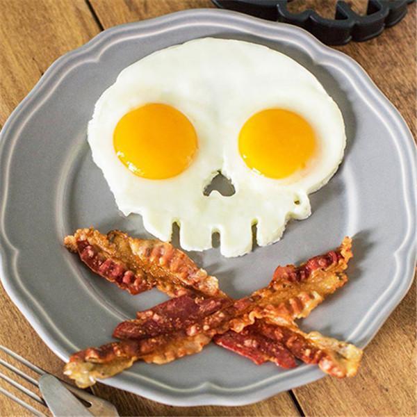 💀Molde de huevo frito de calavera de terror de Halloween