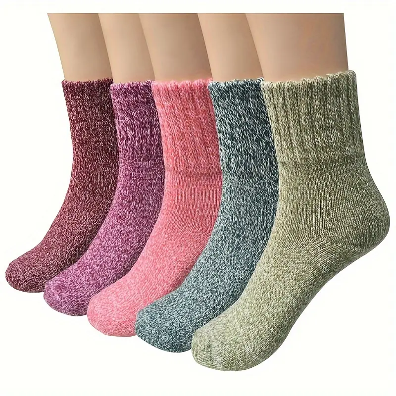 5 pairs of women's knitted vintage warm comfort socks