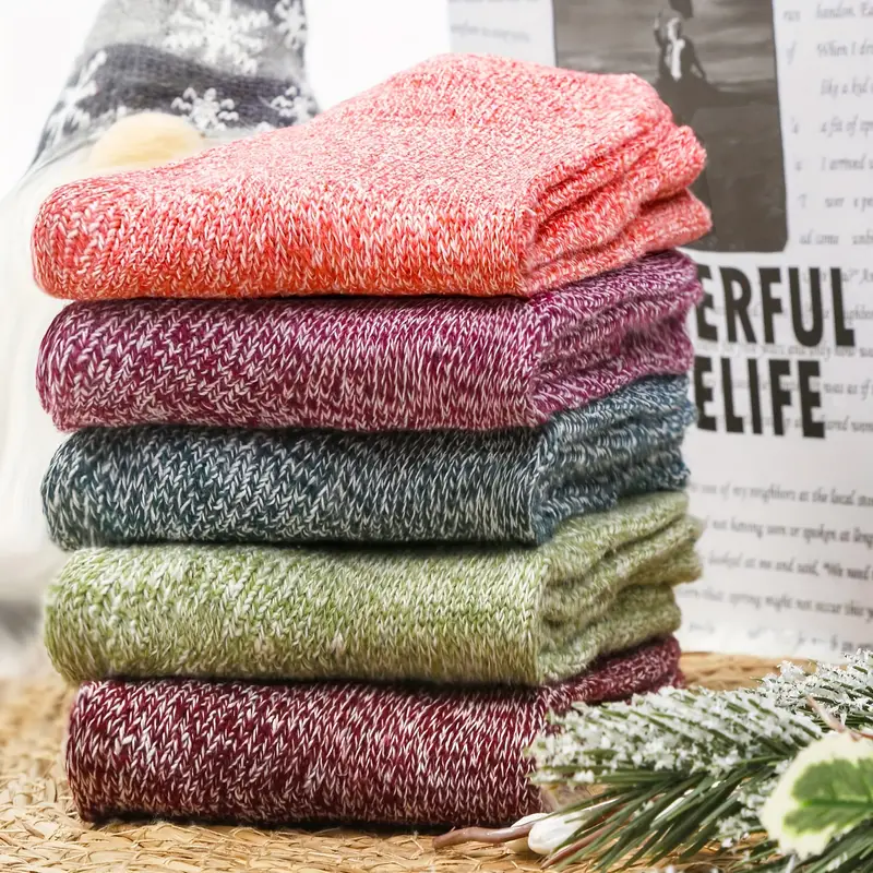 5 pairs womens thick knitted retro winter warm comfortable socks 3
