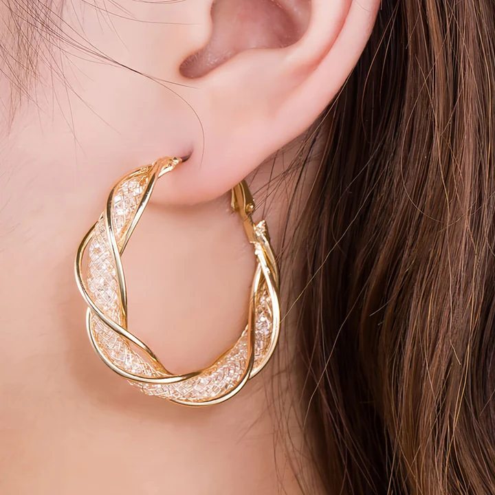 🔥 Sconto del 50% - - 🎁Orecchini intrecciati alla moda
