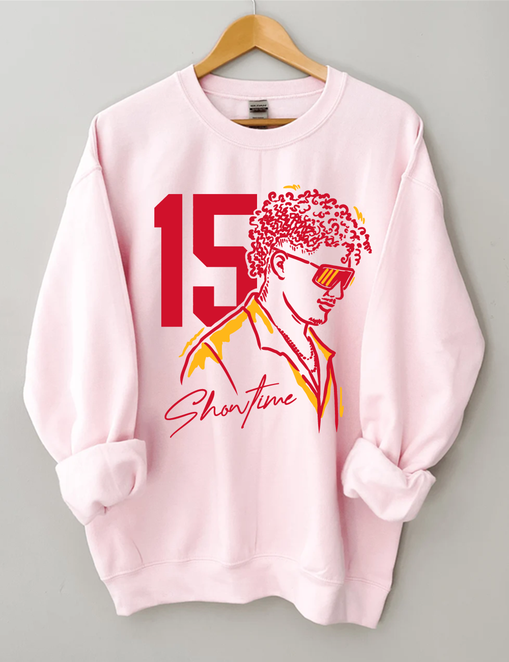 15 Mahomes Showtime Football Sweatshirt