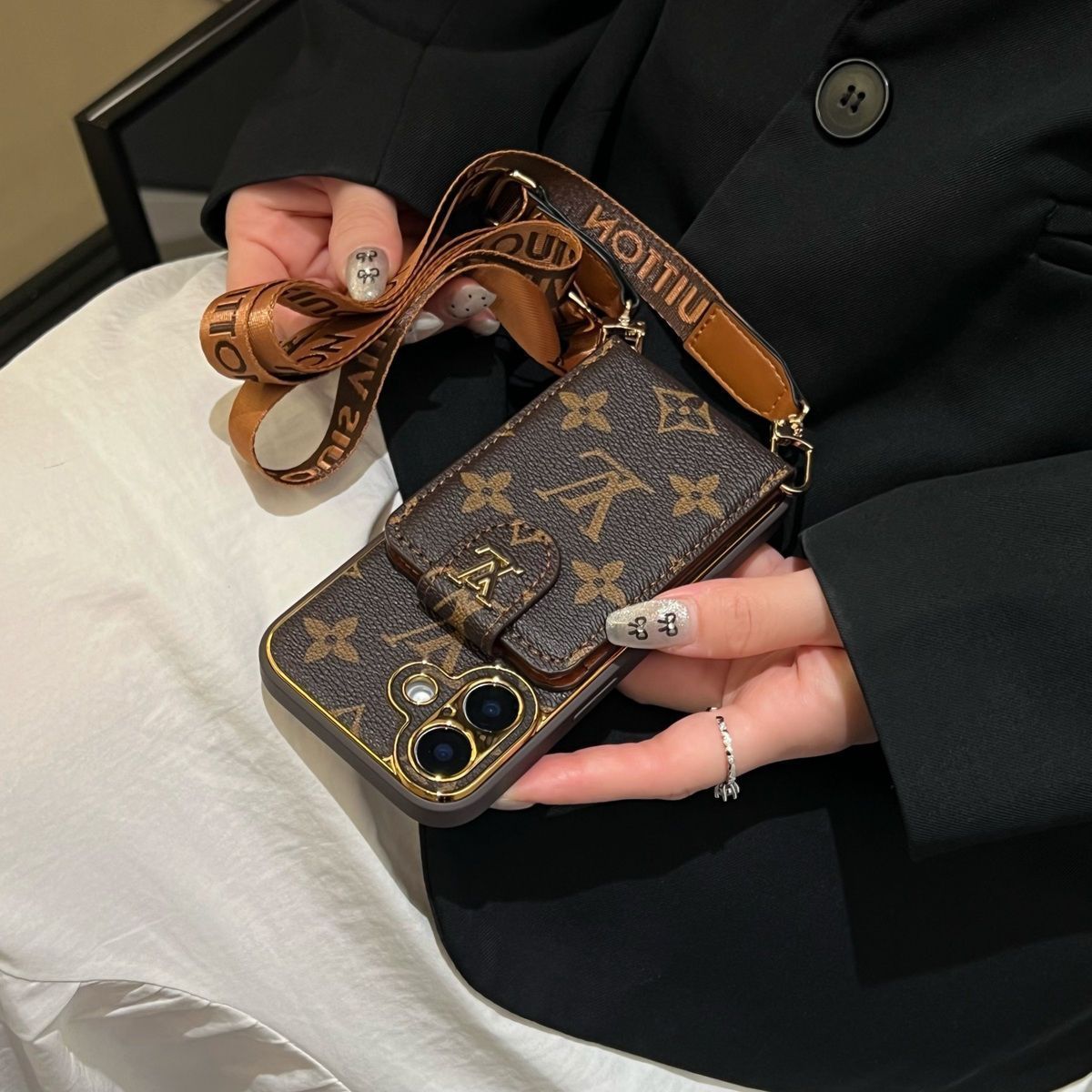 Etui na telefon komórkowy LV cross-body Apple 16 pro max iPhone 11/12/
