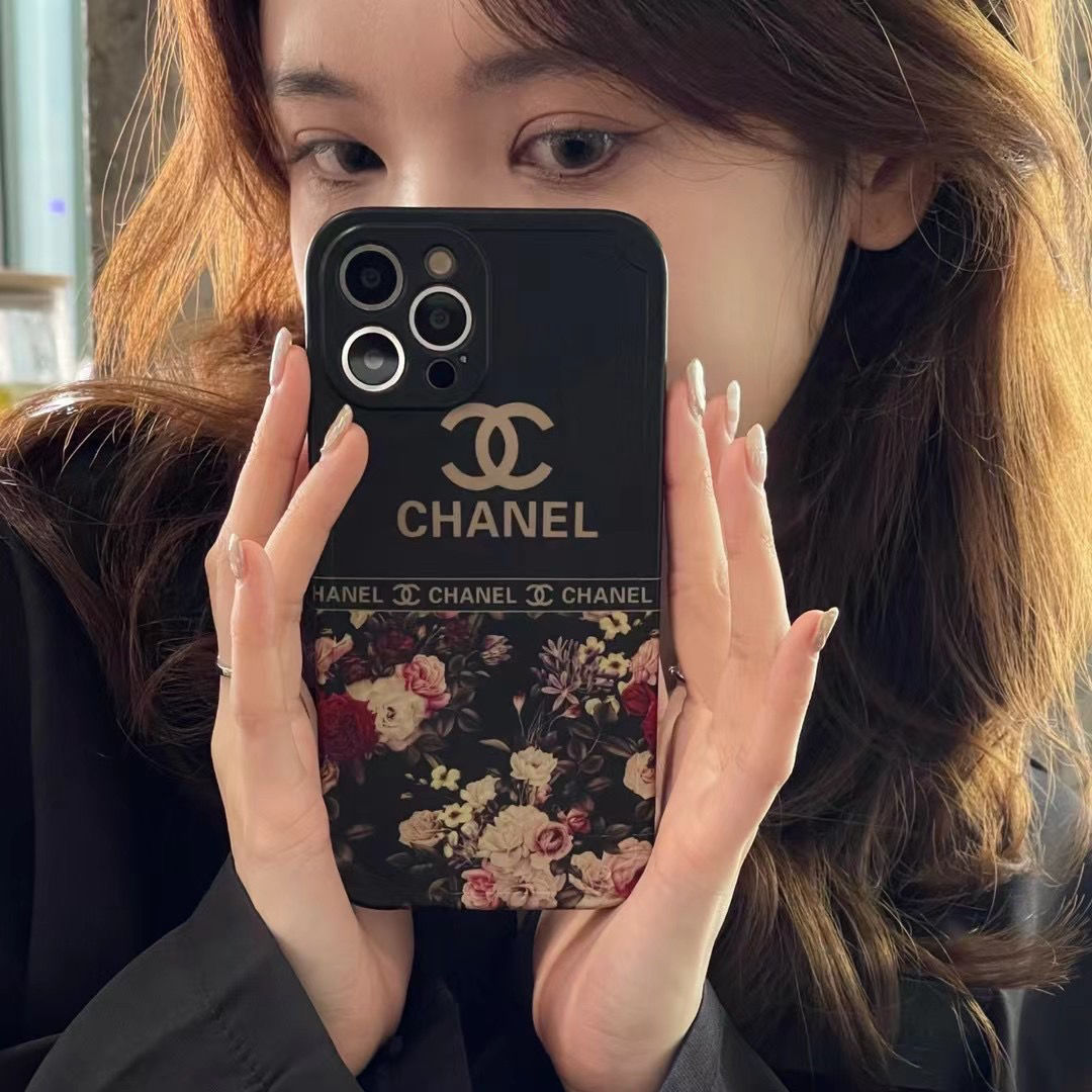 Θήκη iphone με ρετρό εμπριμέ σχέδιο CHANEL