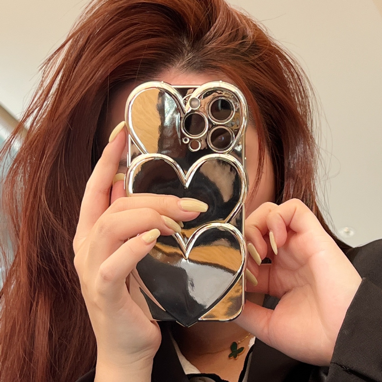 Electroplating Love Apple Phone Case