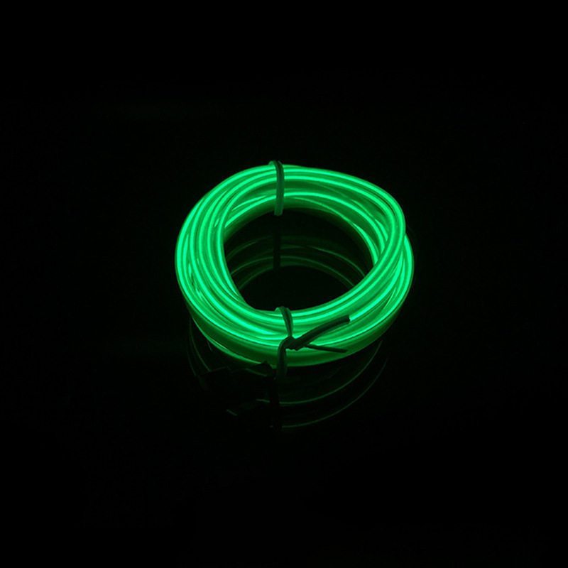 Taśma LED Carmistic™ - 5 metrów Taśmy LED Carmistic™ sprawiają, że każdy samochód wygląda luksusowo. Neonowa taśma LED o długości 5 metrów jest dostępna w 3 różnych modnych kolorach i pasuje do każdego samochodu.