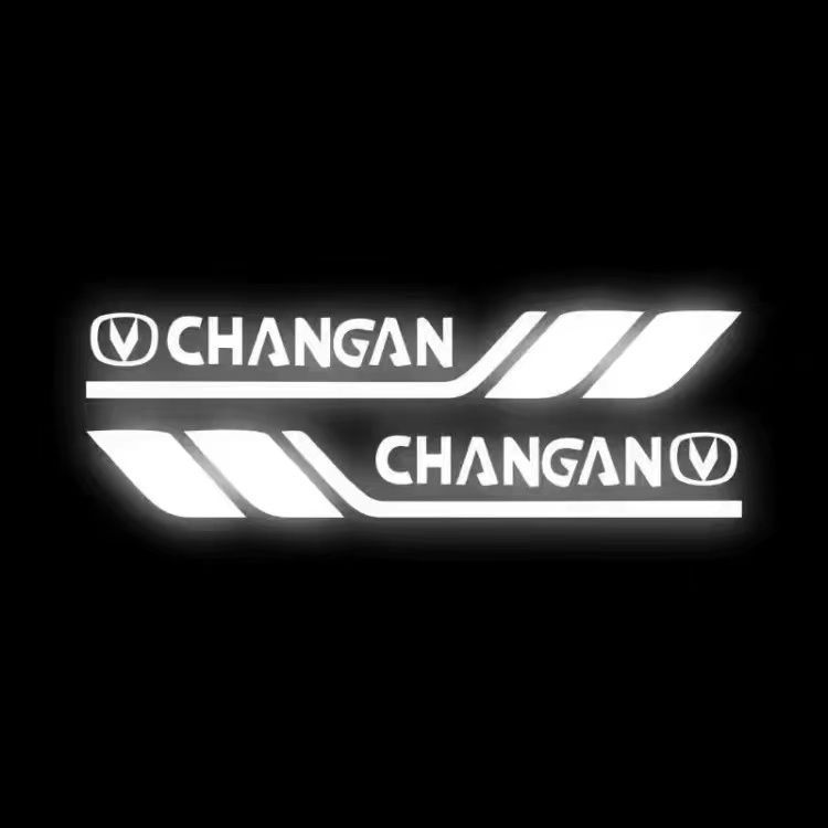 🔥Novo adesivo triangular para janela de carroceria🔥（ 📣Estilos opcionais podem ser personalizados com o logotipo do carro）