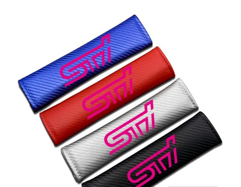 Capa de ombro para cinto de segurança com padrão de fibra de carbono