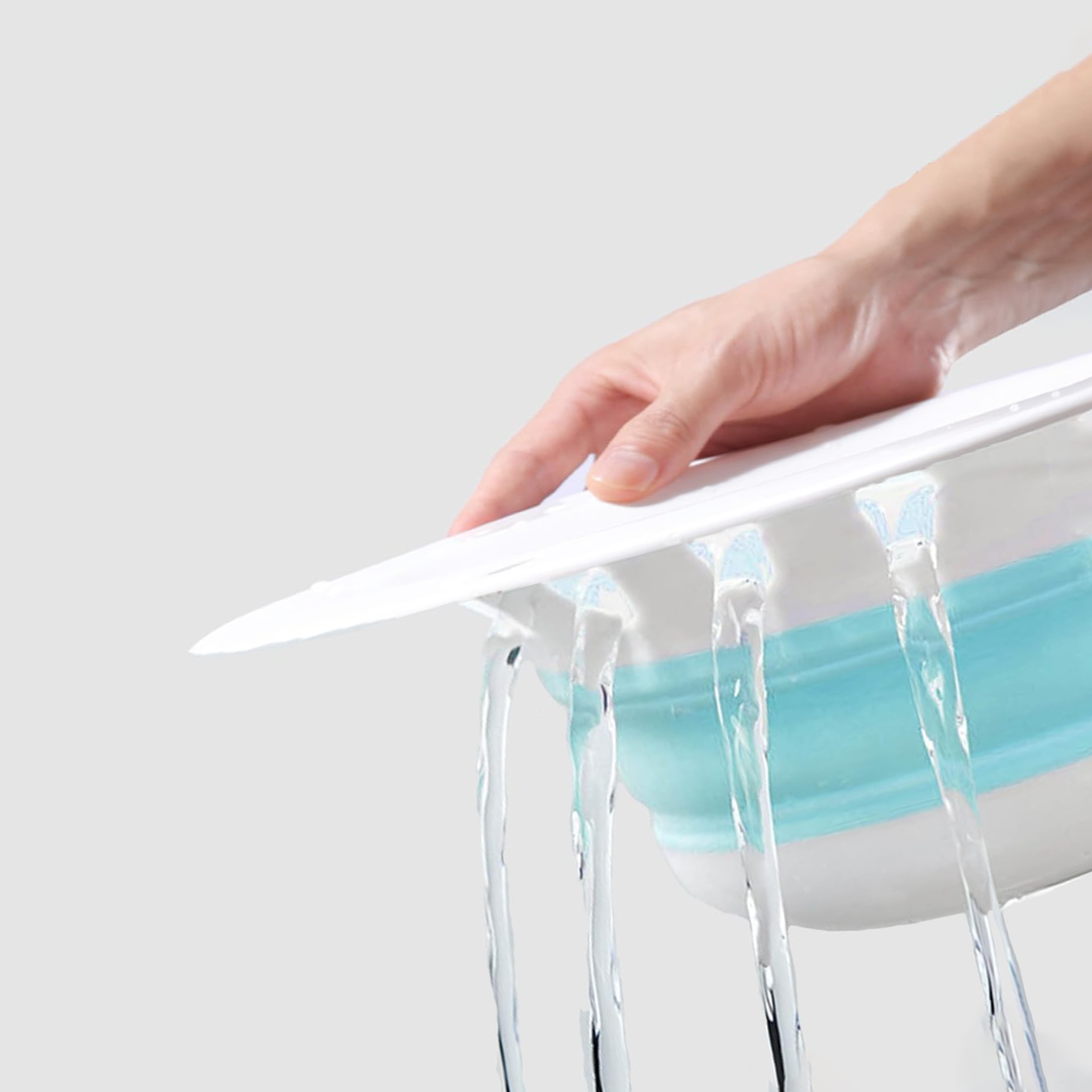 Osalis Foldable Sitz Bath and Toilet Bidet