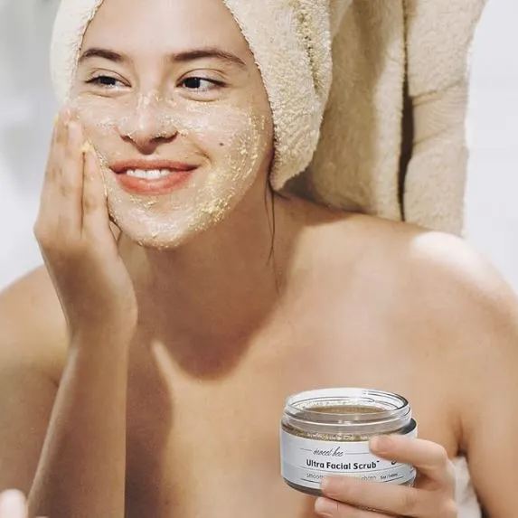 Sweet Bee Magic Ultra Facial Scrub