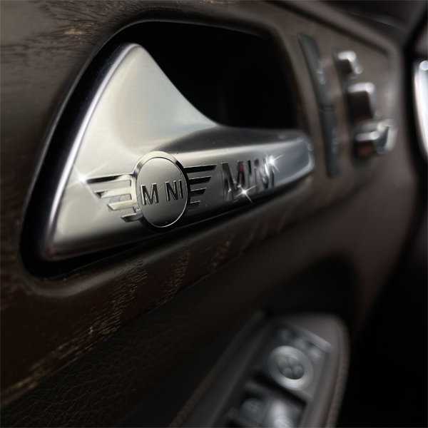 Autó fém 3D autócímke