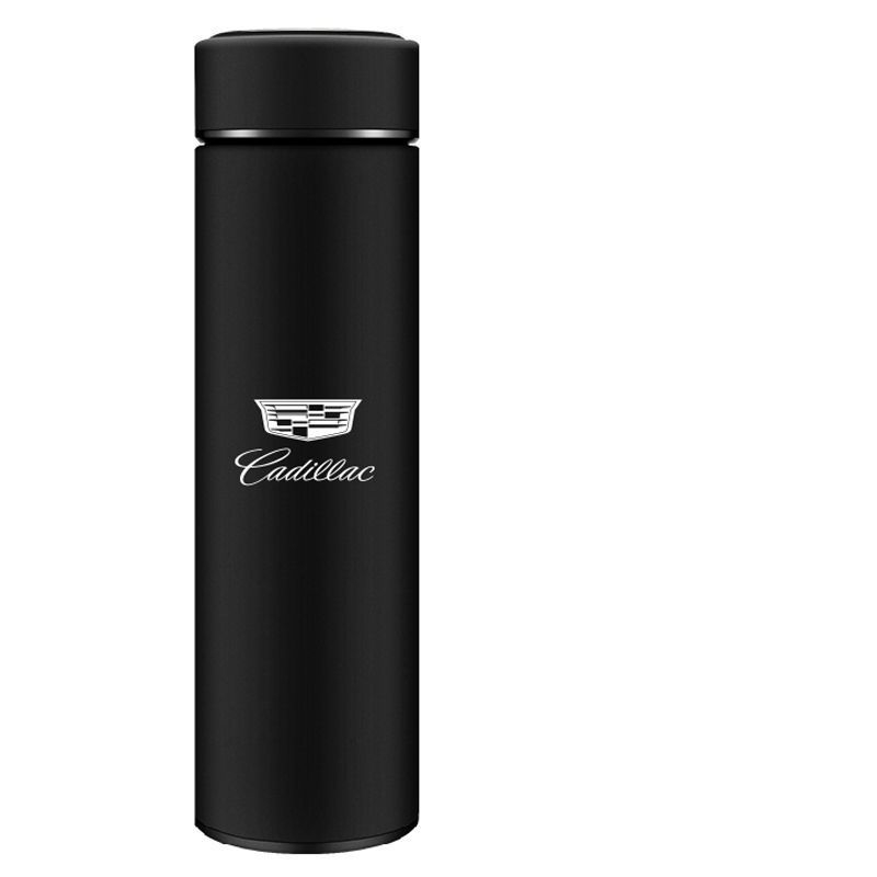 Utrzymuj ciep?o napoj��w dzi?ki naszemu stylowemu termosowi InsuleCar. Posiada wbudowany wy?wietlacz, kt��ry pokazuje temperatur? napoju i utrzymuje j? a? do 8 godzin.