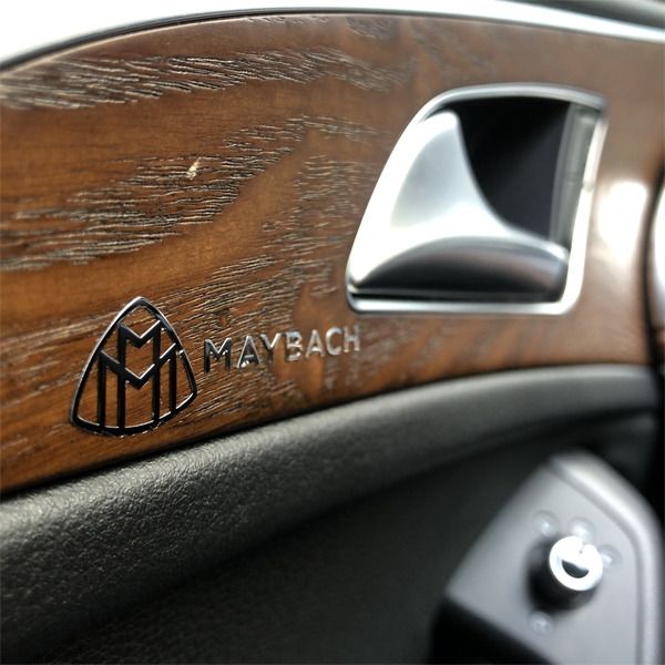 Autó fém 3D autócímke