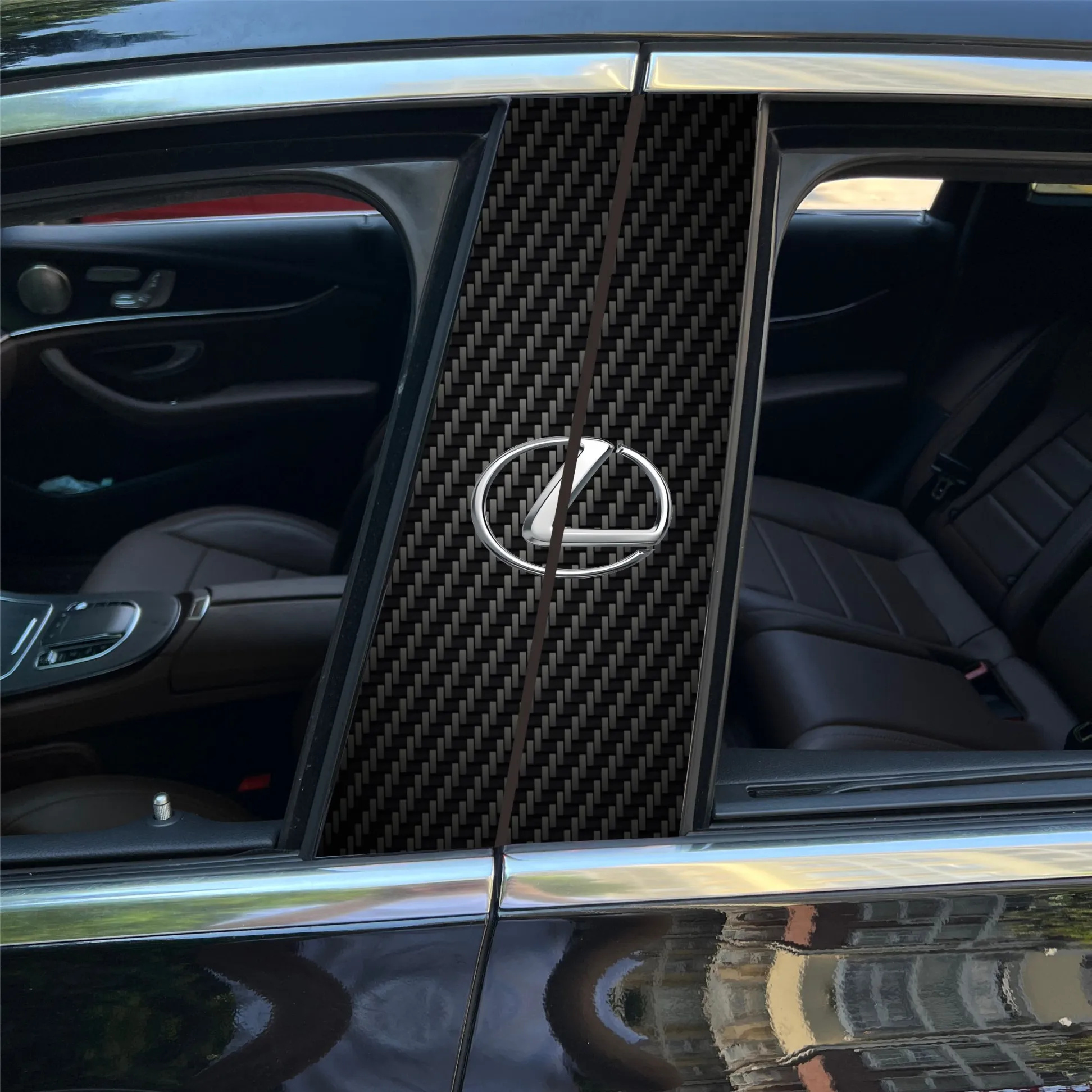  Naklejka na słupek środkowy samochodu z włókna węglowego (dostosowane logo samochodu)