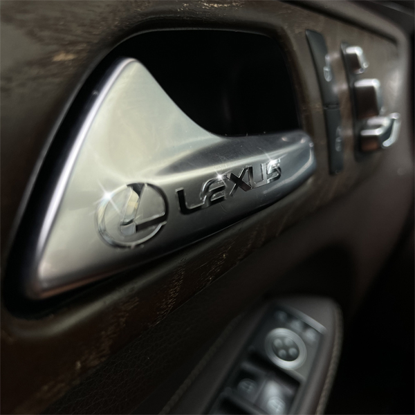 Autó fém 3D autócímke