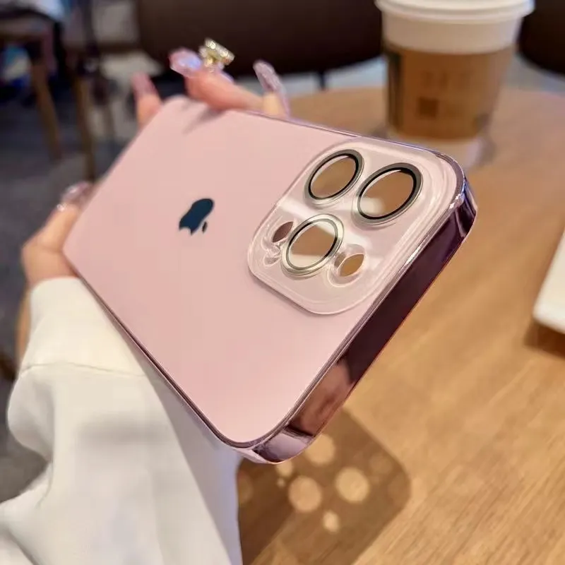 Oryginalne etui ochronne MagSafe z matowego szkła hartowanego do iPhone'a
