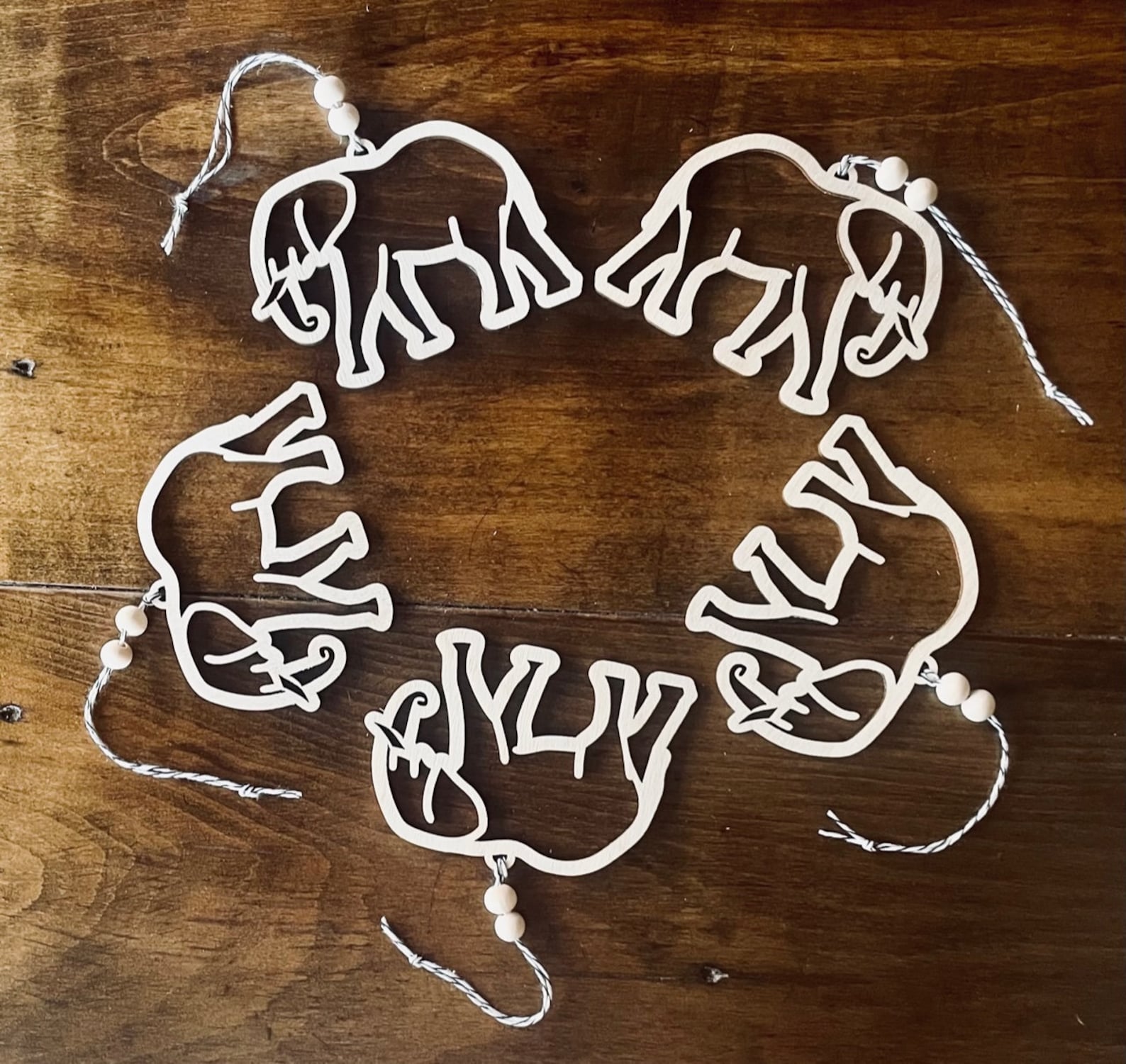 Circle of Sisterhood•Elephant Sisterhood Ornament