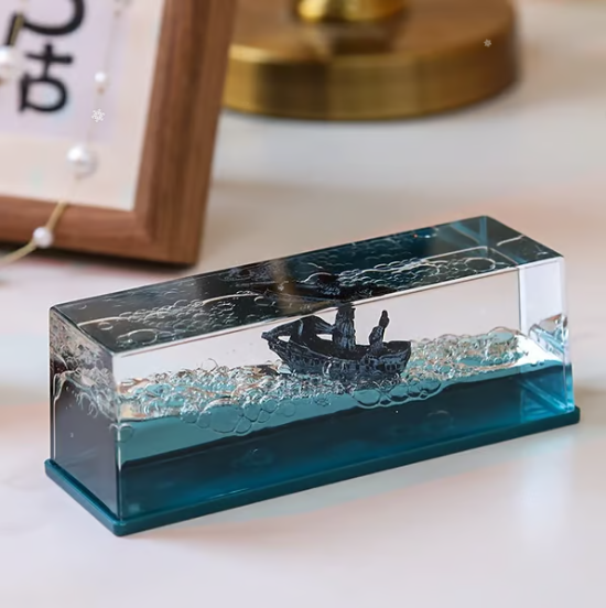 ⛴Αβύθιστος Τιτάνας και Μαύρο Μαργαριτάρι🌊