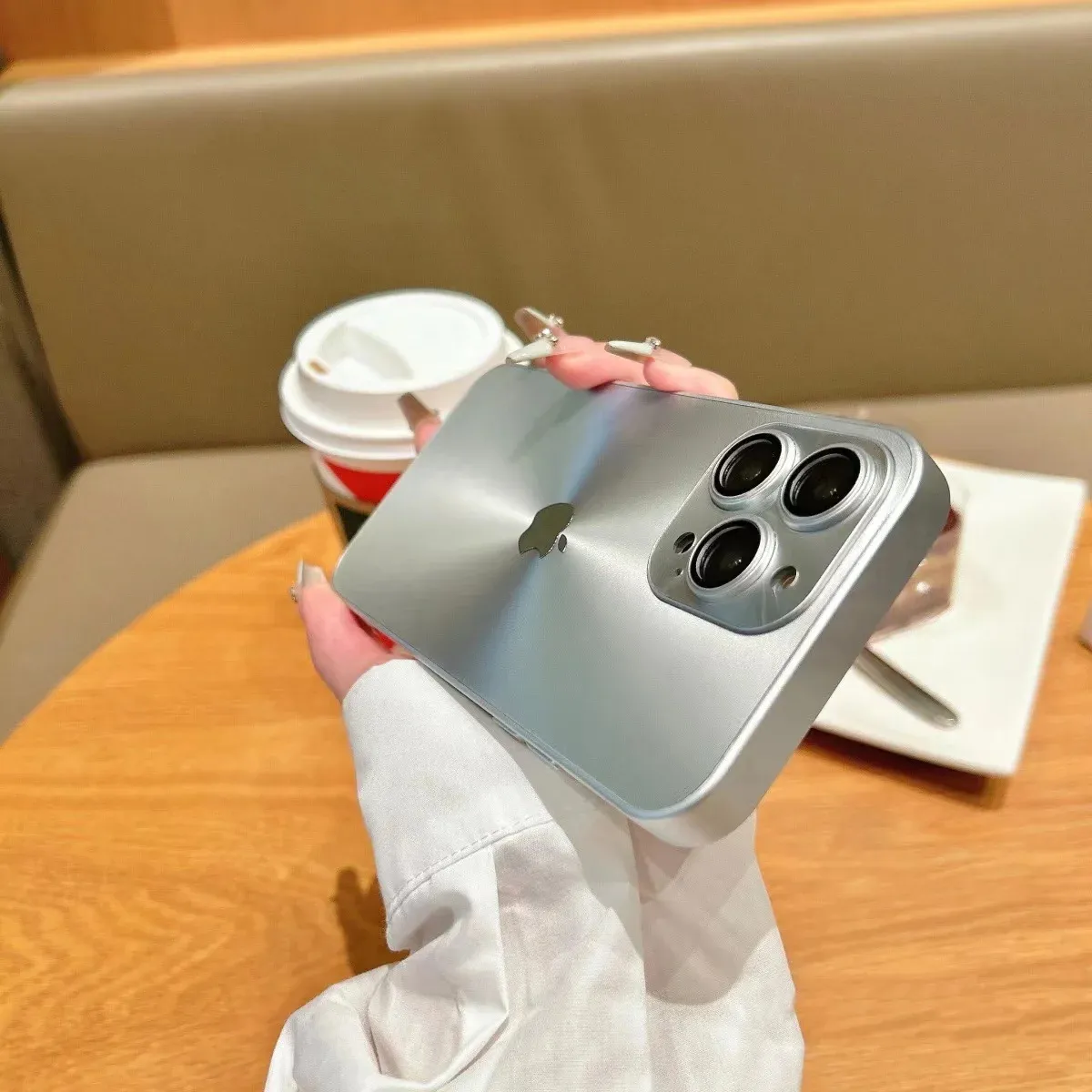 Πολυτελής εκθαμβωτική πλατίνα θήκη