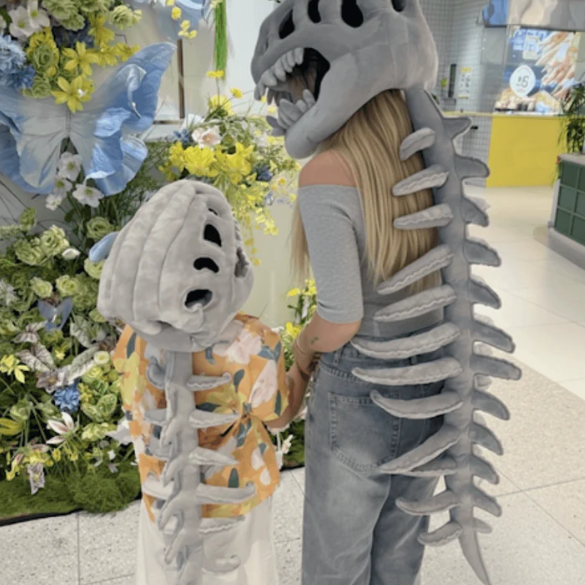 Λούτρινη Στολή Δεινόσαυρου