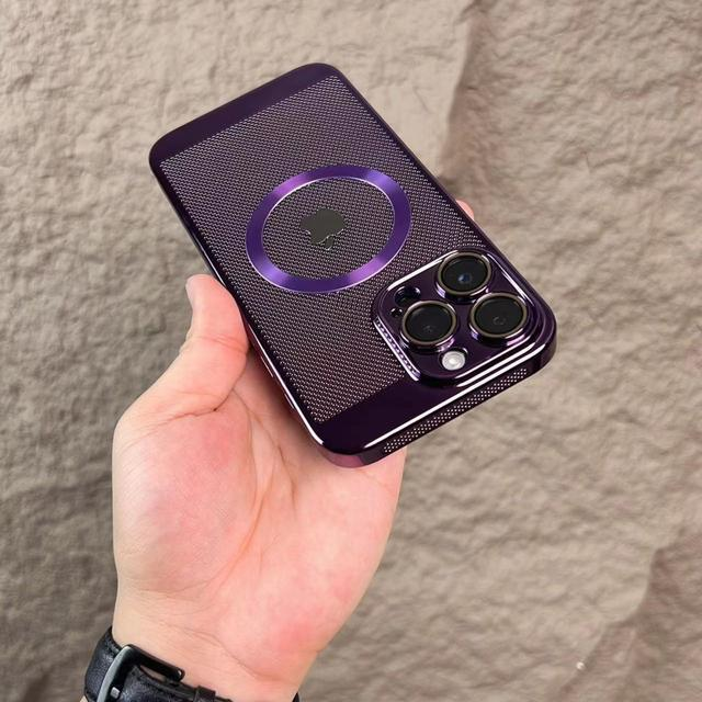 Pozinkované pouzdro na telefon odvádějící teplo – 50% SLEVA.