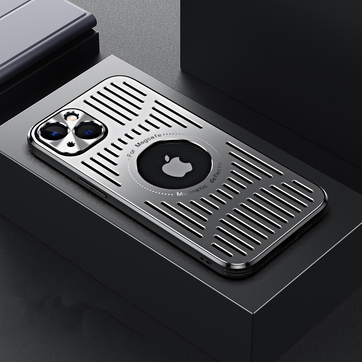 Cooler metalic pentru iPhone și carcasă respirabilă