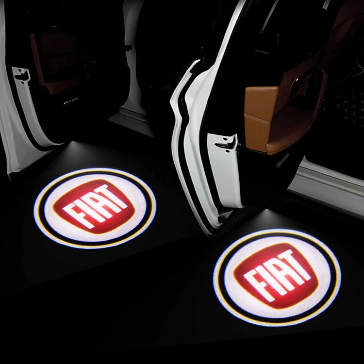 Нова подобрена въртяща се светлина за добре дошли в автомобила 2025