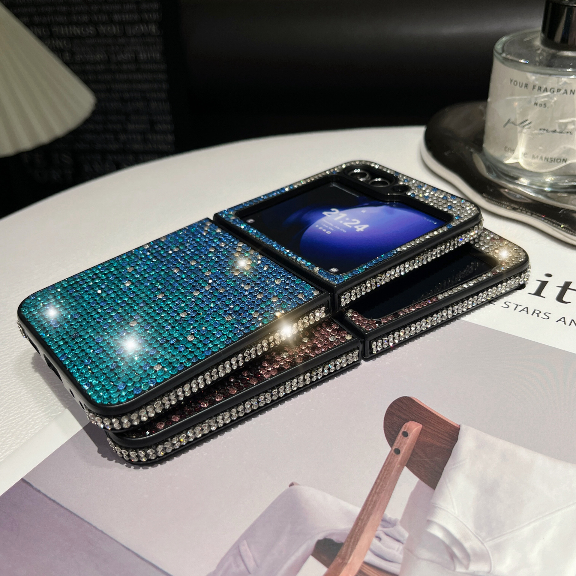 Луксозен диамантен калъф за Samsung Galaxy Z Flip Series