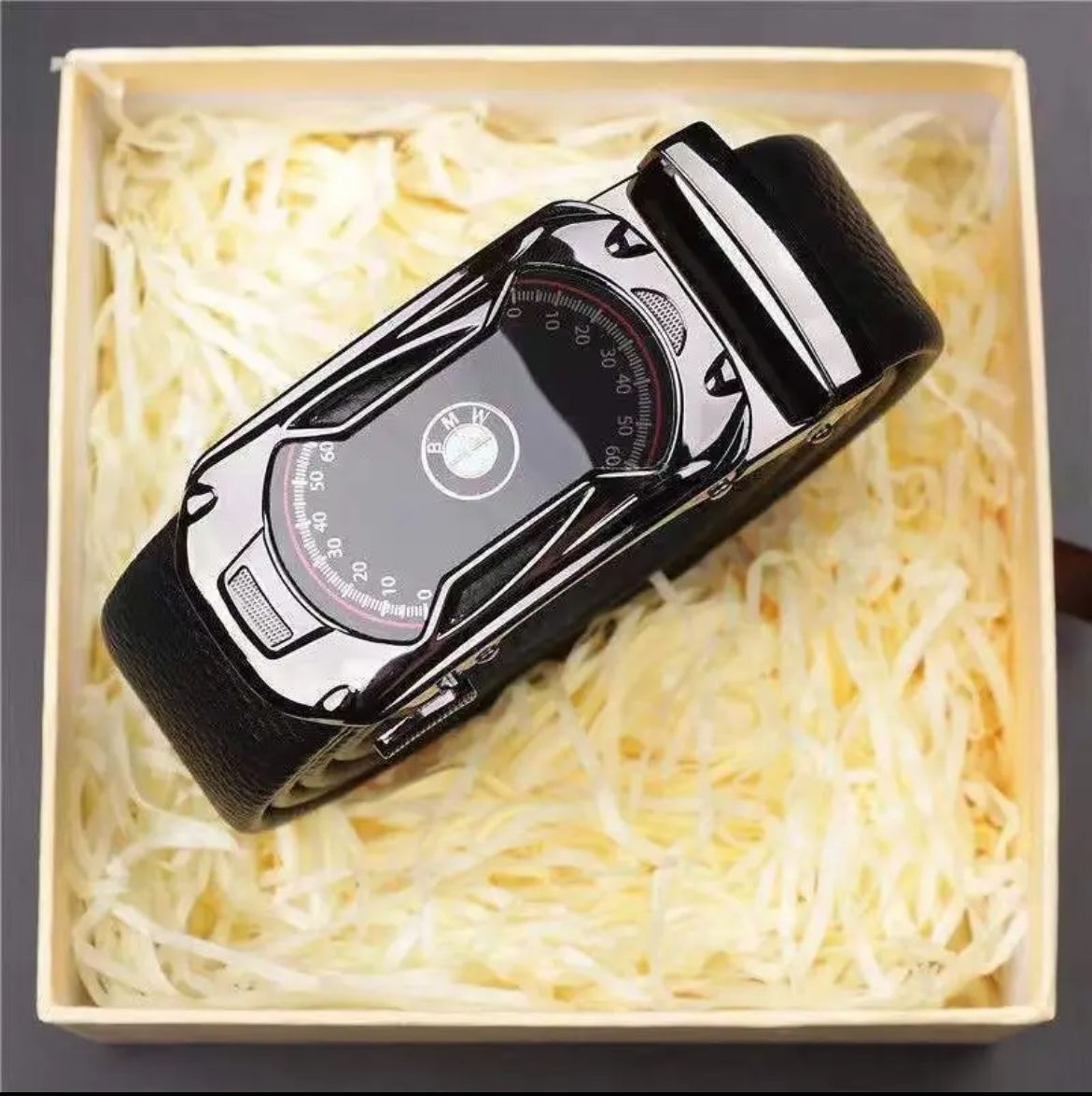 Ко-брандиран мъжки колан-[Автентичен брояч]