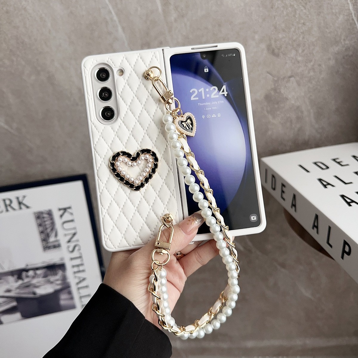 Кожен калъф Love Pearl Strap за Samsung Galaxy Z Fold 6 5 4 3