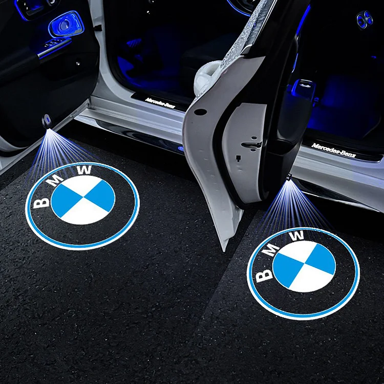 Нова подобрена въртяща се светлина за добре дошли в автомобила 2025