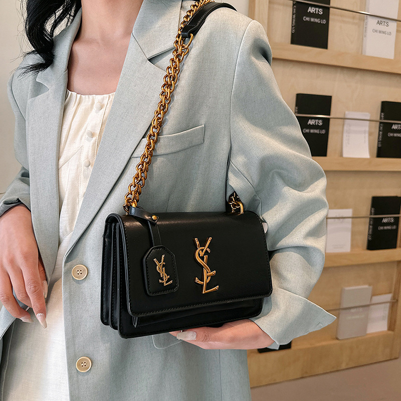 SAINT LAURENT® Μοντέρνα γυναικεία τσάντα μικρής αλυσίδας✨