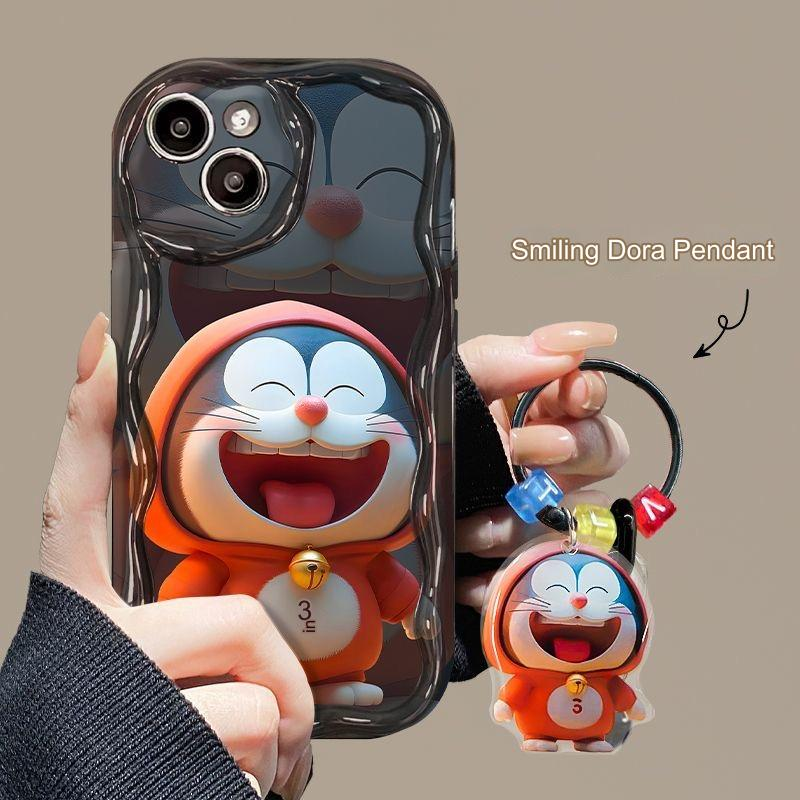 🌈Doraemon [Αγοράστε 1, λάβετε 1 δωρεάν] 2 τεμ. 📱Προστατευτικούς φακούς πλήρους κάλυψης 🥰Μαλακό κέλυφος με κρεμ άκρο, μονόχρωμο και υψηλής ποιότητας μαύρο + κρεμαστό κλειδί jingle 💍Οι πλήρως τυλιγμένες άκρες είναι πιο ανθεκτικές στην πτώση 👉