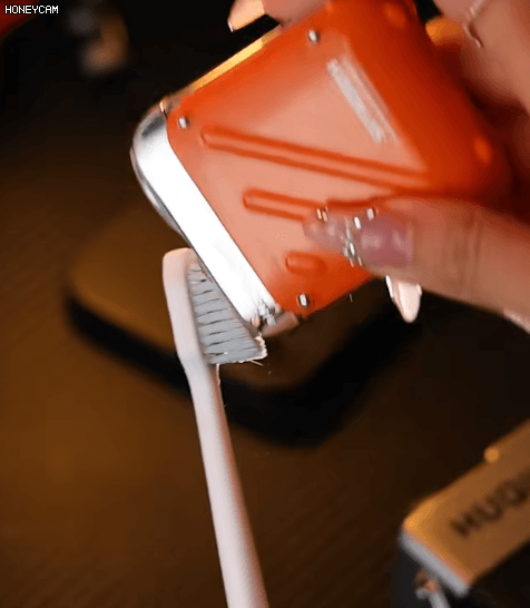 1723569720313700_19.gif
