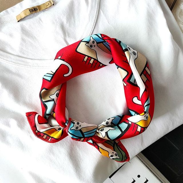 Retro Head Neck Silk Scarf Women Luxury Print Small Scarves Female Flower Stripe Wave Point Headscarf Beach Sunscreen Scarf