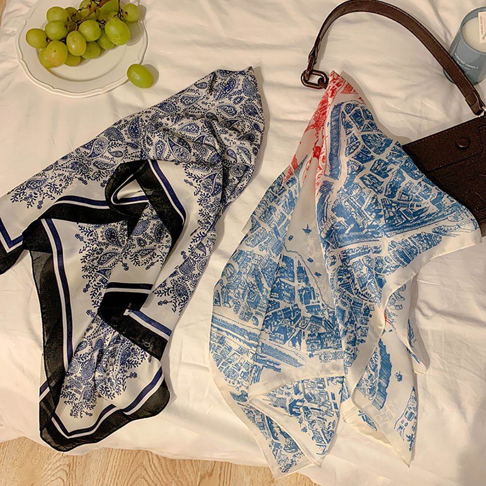 Retro Head Neck Silk Scarf Women Luxury Print Small Scarves Female Flower Stripe Wave Point Headscarf Beach Sunscreen Scarf