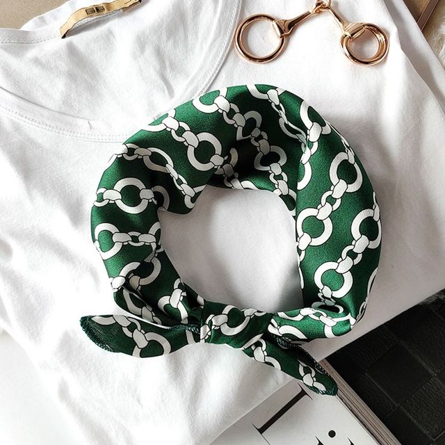 Retro Head Neck Silk Scarf Women Luxury Print Small Scarves Female Flower Stripe Wave Point Headscarf Beach Sunscreen Scarf