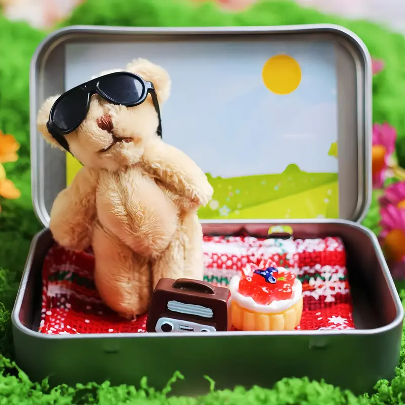Teddy Bear in Pocket Tin, 1 Count Cute Bear Doll, Picnic Gift, Mini Plush Toy for Birthday Gift, Party Favors, Soft Stuffed Animals Funny Gift, Snuggle Bear